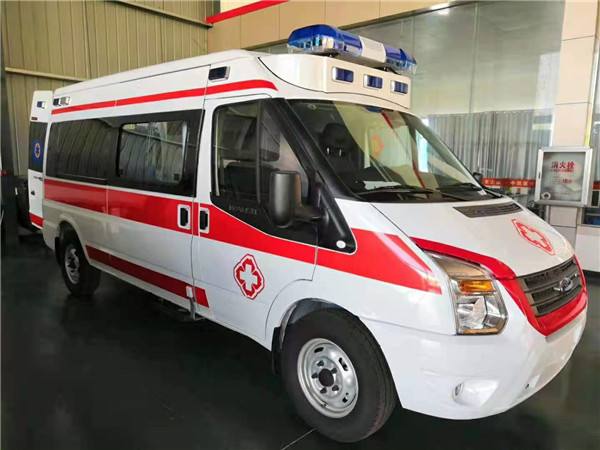 五指山市福特V362救护车